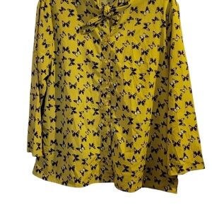 Circus Green-Yellow Butterfly Print Women's Top Size M